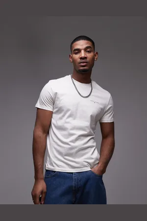 Tommy Hilfiger Small chest logo t-shirt in oat heather