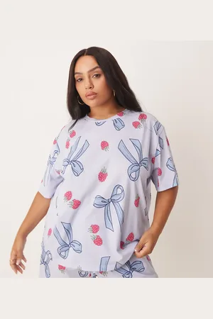 ASOS ASOS DESIGN Curve bow & berry oversized tee & short pyjama set in