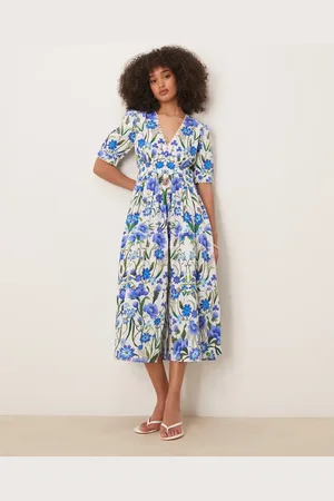 HOPE & IVY V-neck puff sleeve midi smock dress in white print