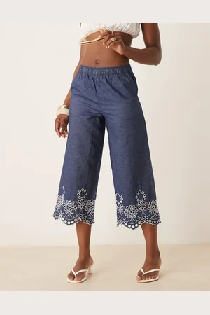 JDY Embroidery detail cropped trousers in mid wash