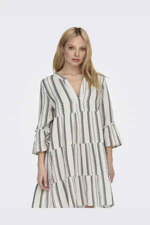 ONLY Dress in cloud dancer