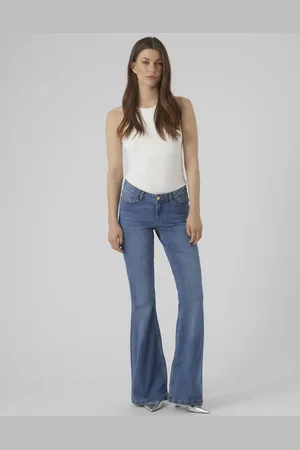 VERO MODA Flared fit jeans in medium denim