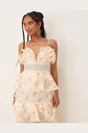 True Decadence Tiered ruffle v-neck maxi dress in cream floral