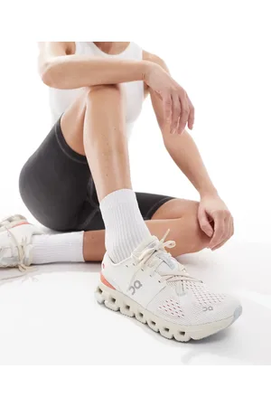 On Running ON Cloud X 4 performance training trainers in