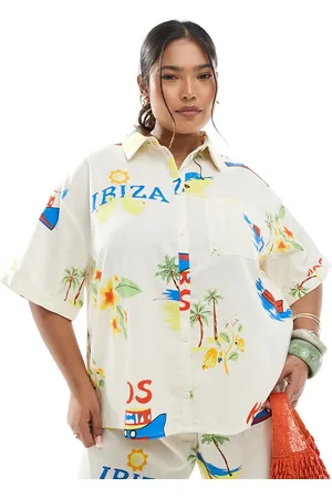 Pieces® Pieces Curve boxy fit shirt co-ord in cream based conversational print