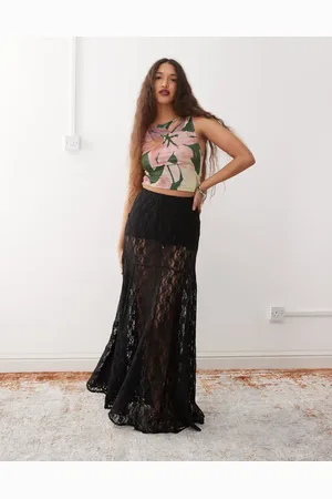 Amy Lynn Sheer lace godette skirt in
