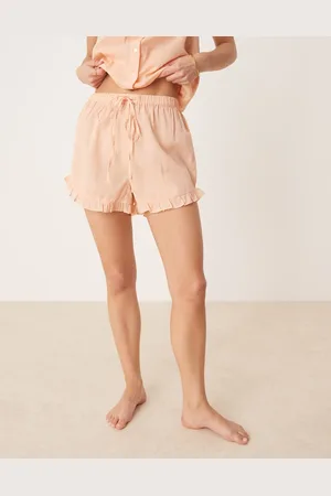 Luna Ruffle edge pyjama shorts co ord in peach