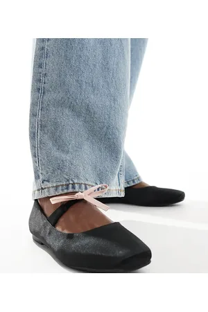 Glamorous Bow ballet flats in and cream