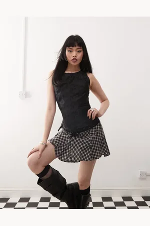 Princess Polly Lace sleeveless tank top in flower print