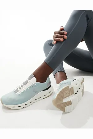 On Running ON Cloudnova Form trainers in mineral