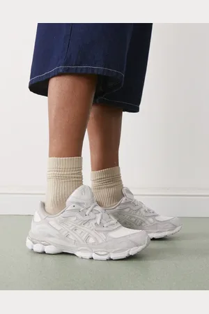 Asics Gel-NYC trainers in cream and cloud grey