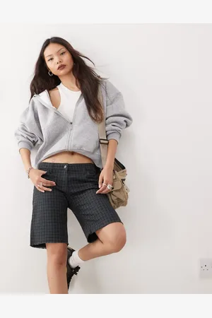 Weekday Longline shorts in check
