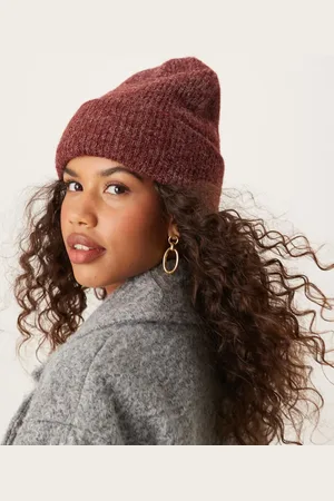 ASOS Chunky double roll beanie in burgundy