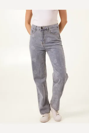 Blue Vanilla Flower Embroidered Jeans - 10 /