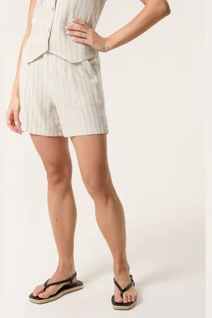 Blue Vanilla Pinstripe Shorts - L /