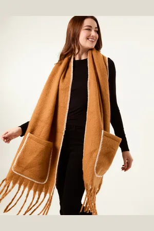 Blue Vanilla Stitch Edge Scarf With Pockets - ONE /