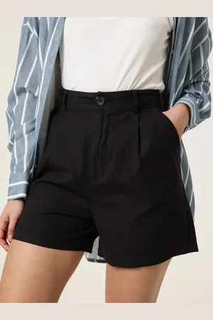 Blue Vanilla Shorts With Pleated Design - L /