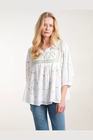 Blue Vanilla Embroidered All Over Blouse - M /