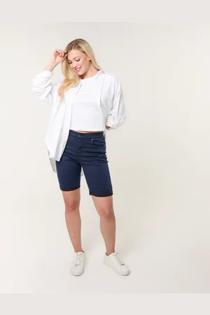 Blue Vanilla Denim Knee Length Shorts - L/XL /