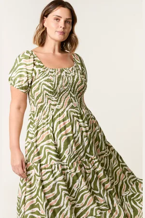 Blue Vanilla Curve Animal Printed Elasticated Sleeve Maxi Dress - 18/20 /