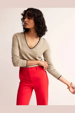 Boden Merino Scallop V-Neck Jumper-Camel Melange Female