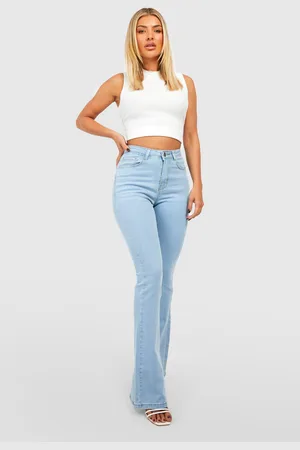 Boohoo Womens Mid Rise Butt Shaping Flared Jeans - - 8