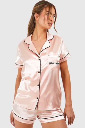 Boohoo Womens Bride Squad Satin Embroidered Short Sleeve Shirt & Shorts Pyjama Set - - 10