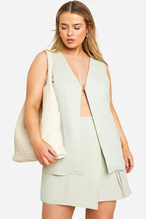 Boohoo Womens Plus Hook And Eye Waistcoat And Skort Co-Ord - - 16