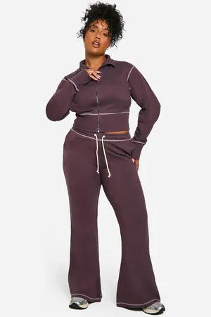 Boohoo Womens Plus Contrast Stitch Shrunken Top And Flared Jogger Tracksuit - - 22