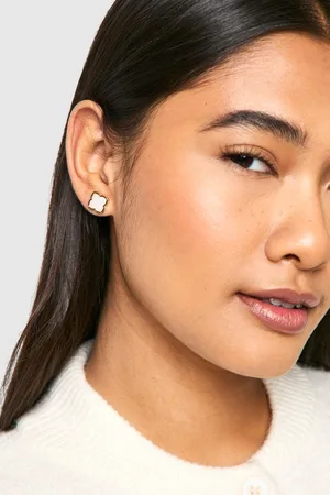 Boohoo Womens Pearl Clover Stud Earrings - - One Size