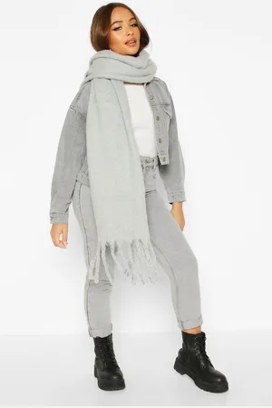 Boohoo Womens Chunky Oversized Fringe Scarf - - One Size