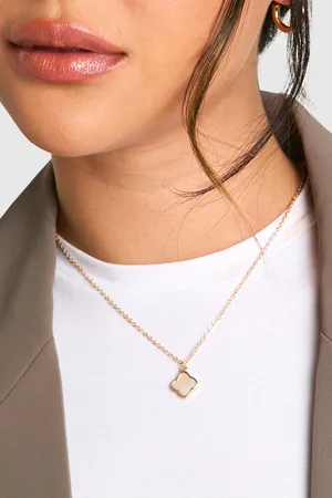 Boohoo Womens Pearl Single Clover Necklace - - One Size