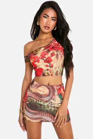 Boohoo Womens Mixed Floral Printed Off Shoulder Slinky Crop Top - - 14