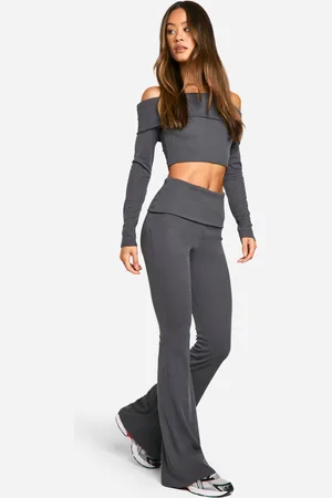Boohoo Womens Tall Crop Top & Fold Over Waistband Soft Rib Flare Leg Trouser Set - - 10