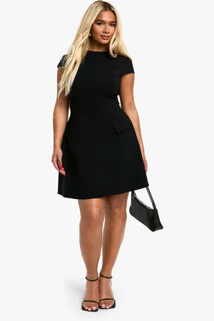Boohoo Womens Plus Cap Sleeve Bengaline Skater Dress - - 28