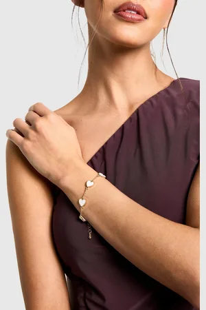 Boohoo Womens Pearl Scattered Heart Bracelet - - One Size
