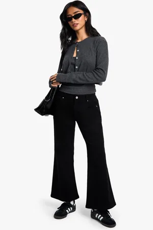 Boohoo Womens The Petite Low Waist Bootcut Jean - - 6/26L