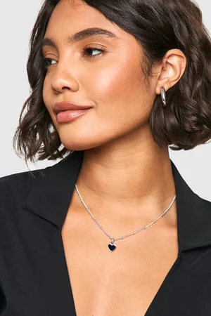 Boohoo Womens Black Enamel Heart Necklace - - One Size