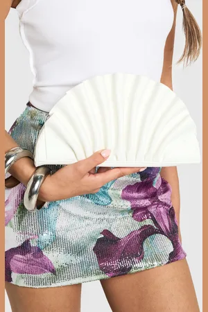 Boohoo Womens Ruffle Clutch Bag - - One Size
