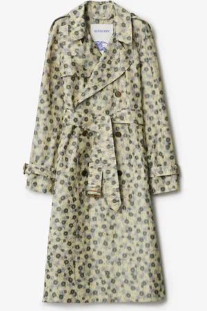 Burberry Long Daisy Lightweight Trench Coat