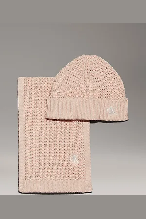 Calvin Klein Newborn Scarf & Beanie Giftset
