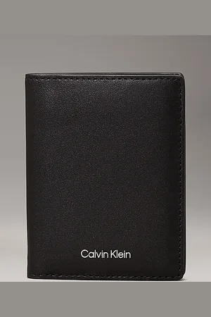 Calvin Klein RFID Zip Around Wallet