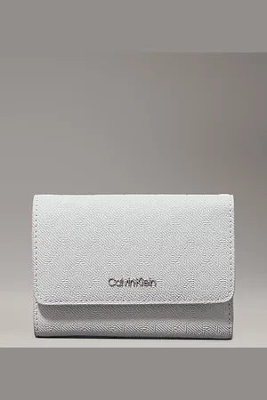 Calvin Klein Small Logo RFID Trifold Wallet