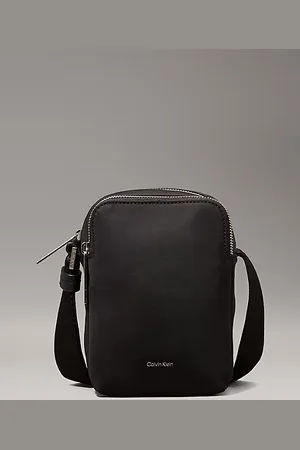 Calvin Klein Small Reporter Bag