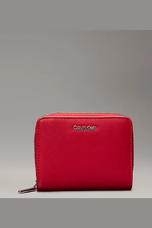 Calvin Klein Zip Around Wallet