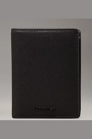 Calvin Klein Leather Billfold Wallet