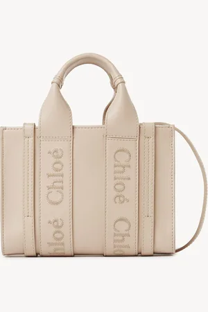 Chloé Mini Woody tote bag in soft leather Size OneSize 100% Calf-skin leather