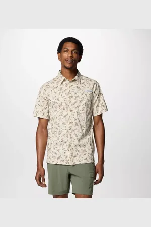 Columbia Wild Cast Camp Short Sleeve Shirt - Stone Huntfish Size M - Men