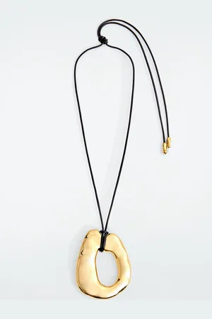 COS Molten Pendant Necklace