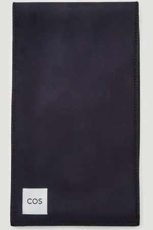 COS Whip-Stitched Double-Faced Wool Scarf